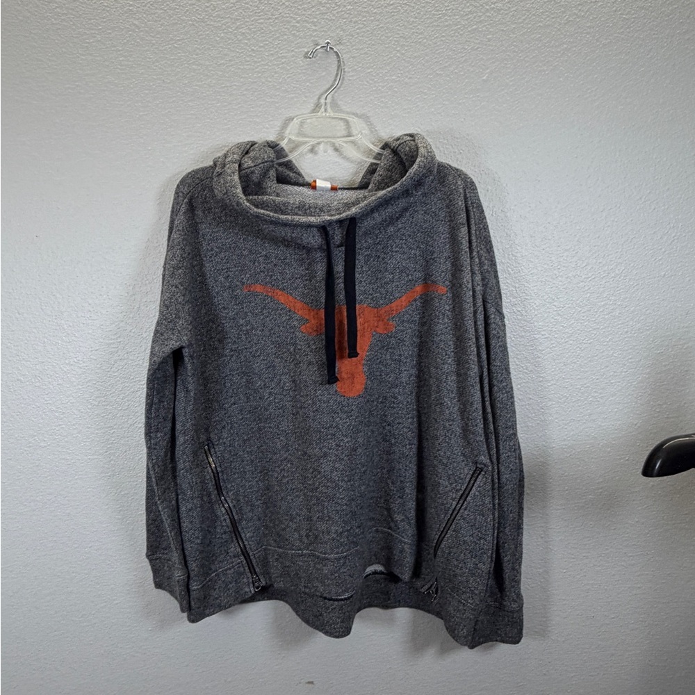 Cozy Gray Sweatshirt with Texas Longhorn